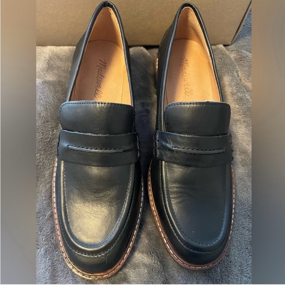 Madewell Corinne Lugsole Leather Loafers - Picture 2 of 6